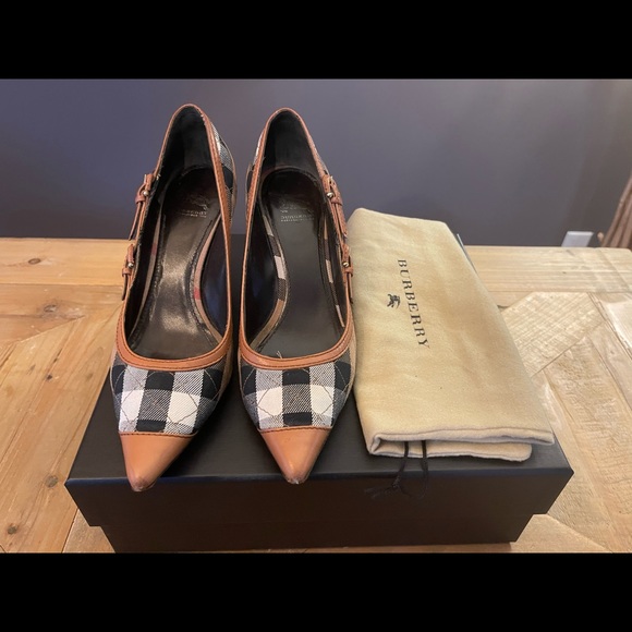 Authentic Burberry high heels shoes size 39 - Picture 3 of 5